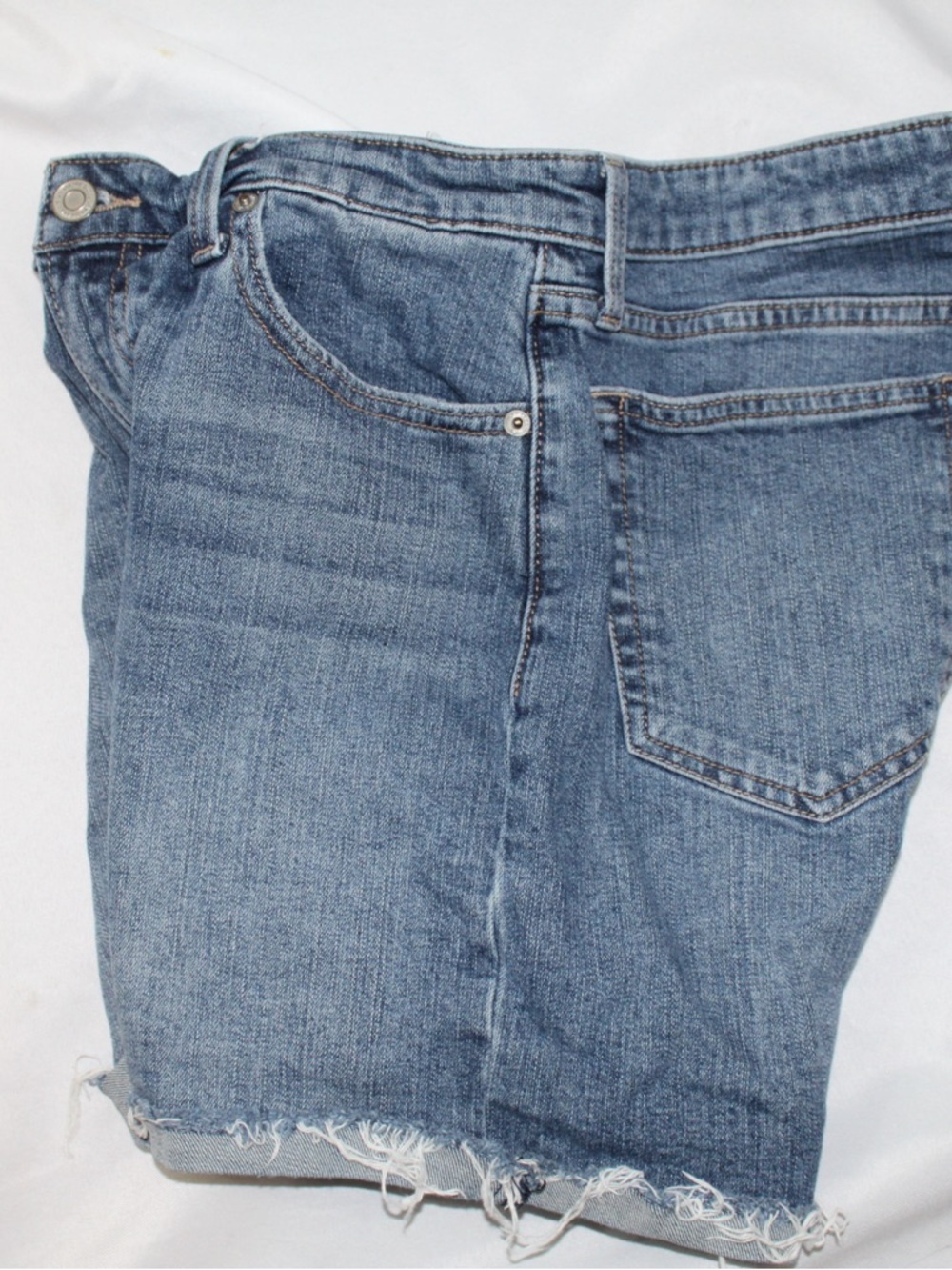 Lucky Brand Ava Mid Rise Denim Shorts Size 6/28 - Picture 4 of 6